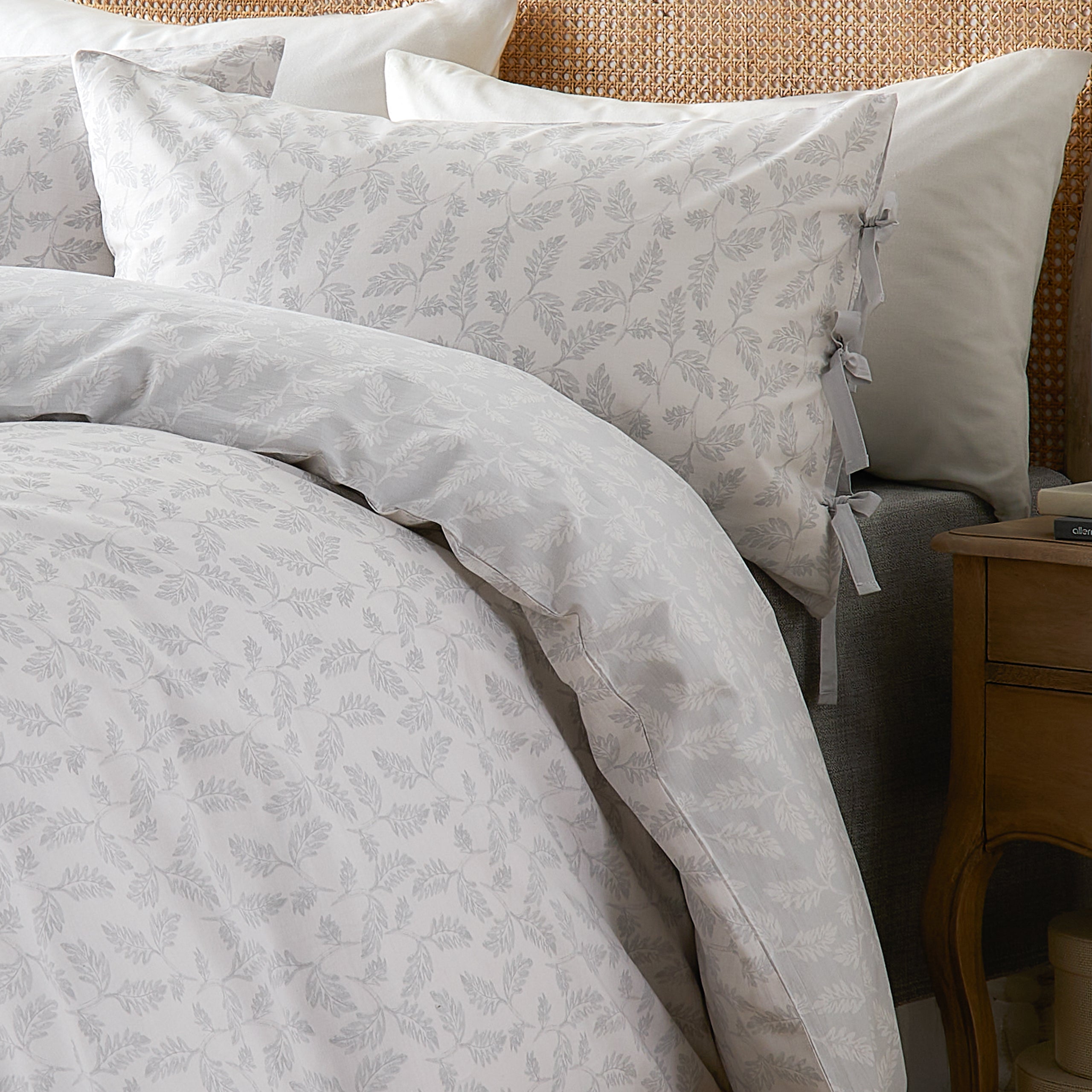 The Eden Leaf Reversible Cotton Duvet Set
