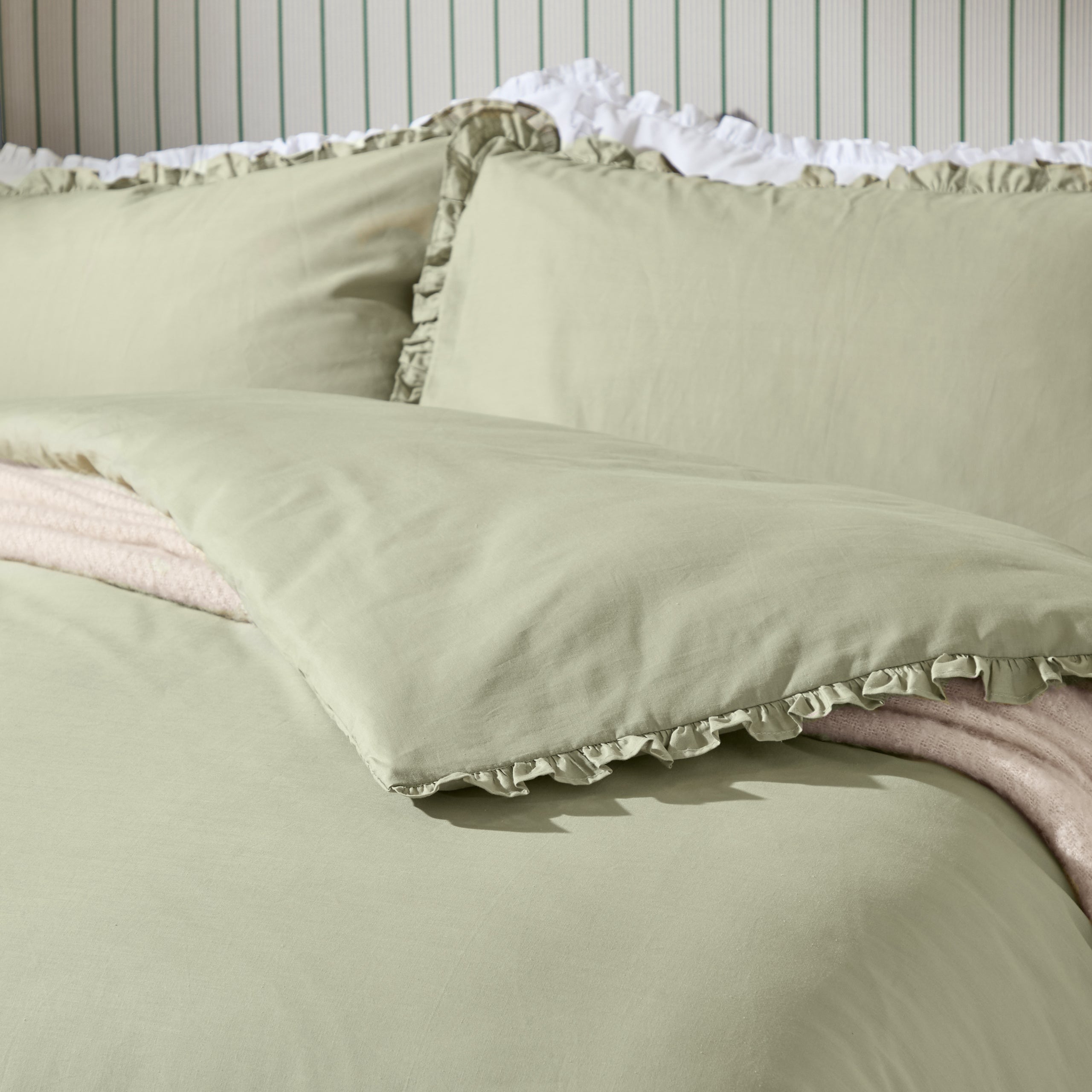 The Sage Willow Ruffle Cotton Duvet Set