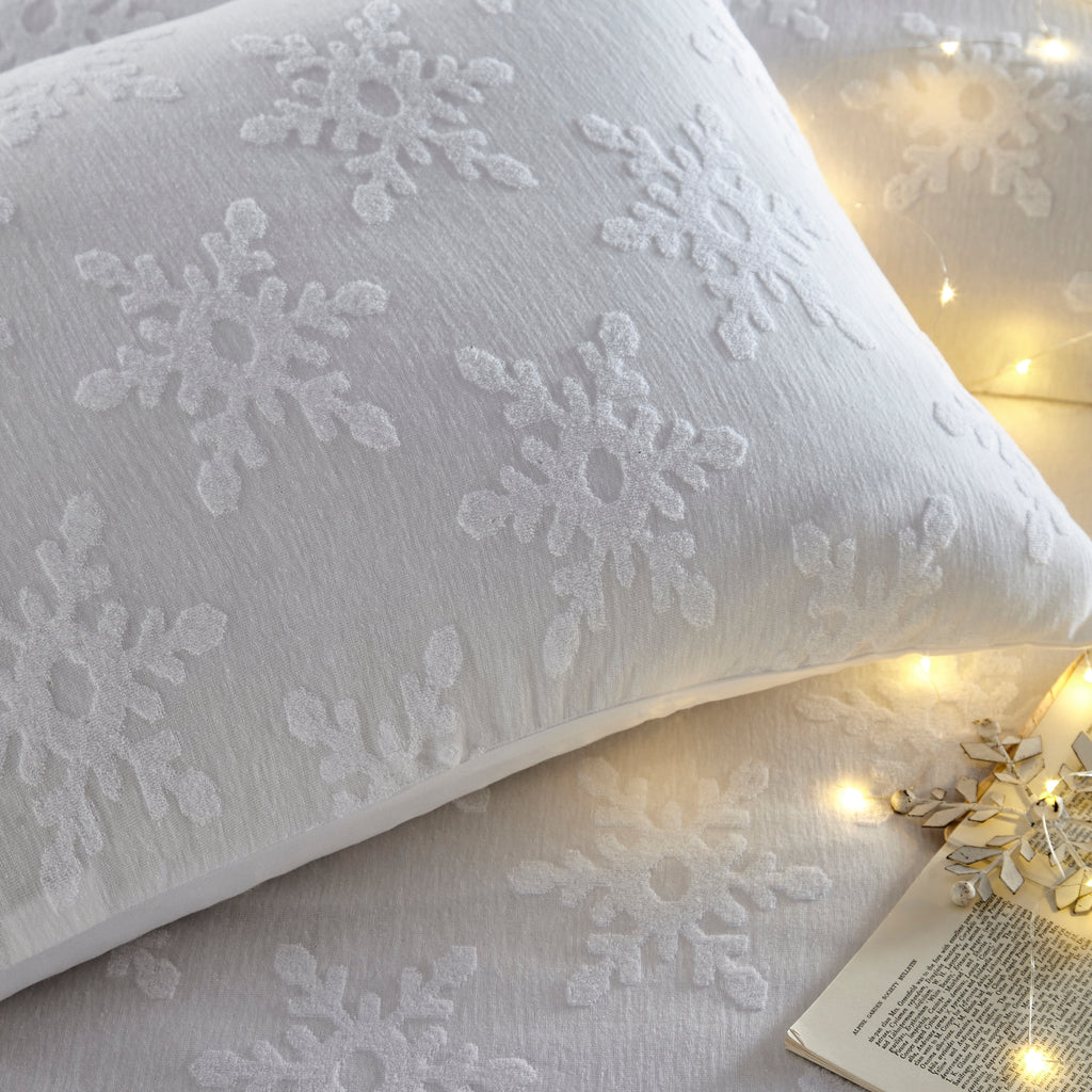 The Alpine Snowflake Duvet Set